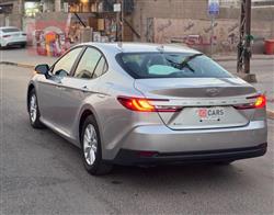 تۆیۆتا کامری